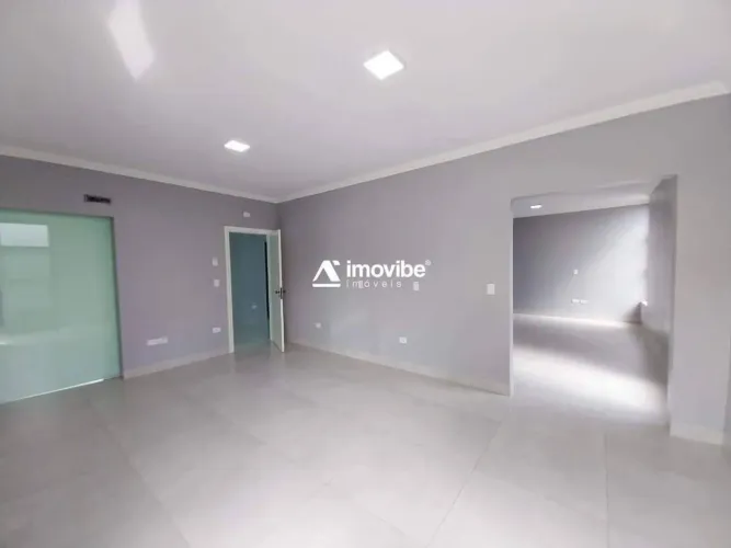Casa Comercial Térrea com 12 Salas, 417m² de construção, próximo ao centro de Americana/SP