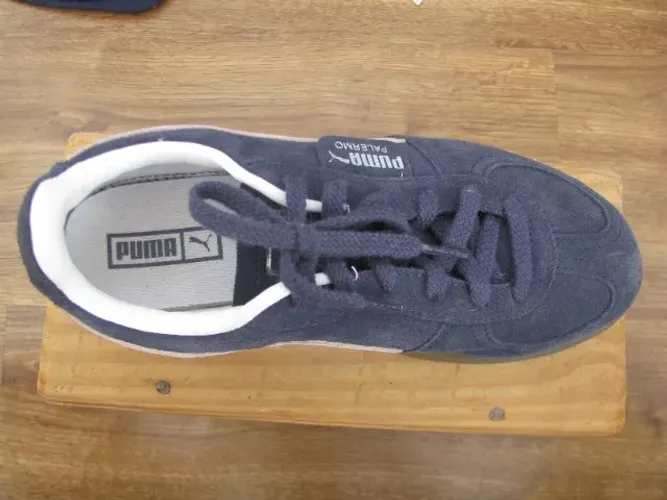 Tenis Puma Palermo Elevata tamanho 37. Pouquissimo usado, inclui duas cores de cadarço.