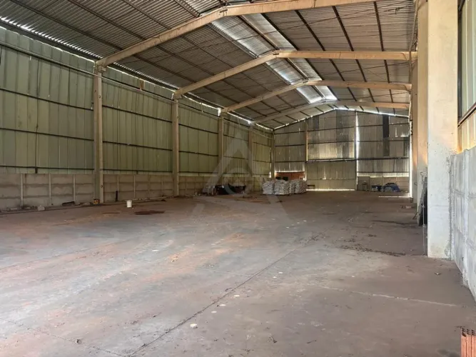 Galpão para alugar em Mogi Mirim, na Rodovia Doutor Adhemar Pereira de Barros , com 1300 m