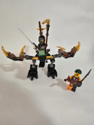 LEGO Ninjago - 70599 - Dragão do Cole RARIDADE