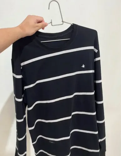 Suéter masculino novo
