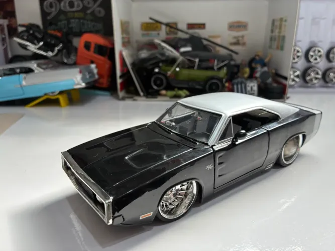 Miniatura dodge charger 70