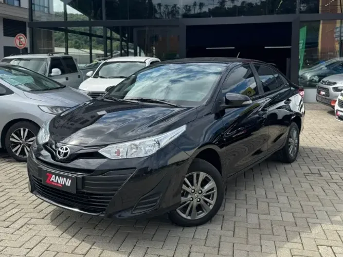 Toyota Yaris XL Plus Con. Sed. 1.5 Flex 16V AUT 2022