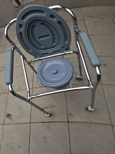 Cadeira higiênica