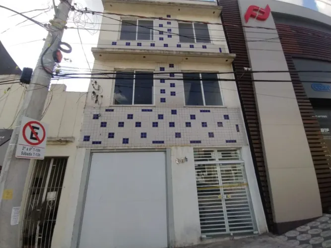 Salão para alugar, 426 m² - Além Ponte - Sorocaba/SP