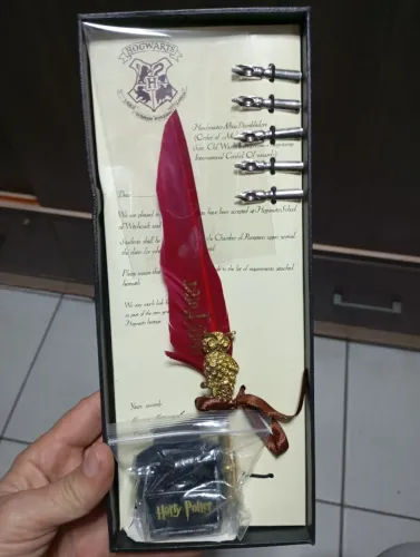 Caneta tinteira Harry Potter 