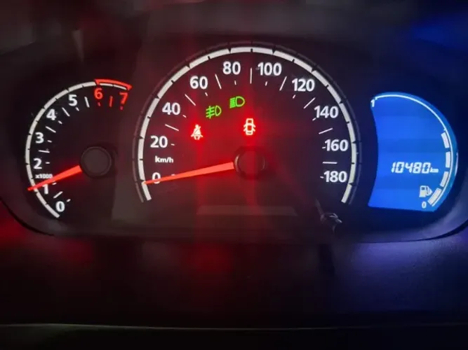 Renault Kwid Intense 1.0 Flex 12V 5P Mec. 2019