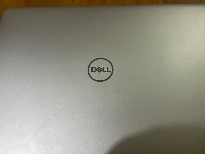 Dell vostro i3 8GB - 480Gb telão 15,6