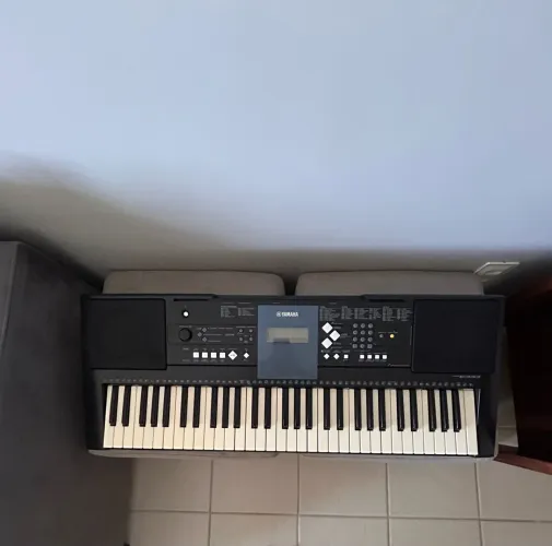 Teclado Yamaha PSR 333