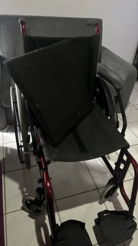 Cadeira de Rodas e Cadeira de banho