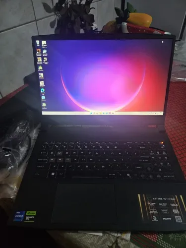 Notebook MSI katana i7 RTX 5070 insano ! 