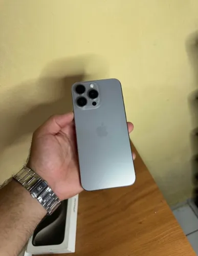 iPhone 15 pro max 256gb