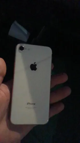 iPhone 8