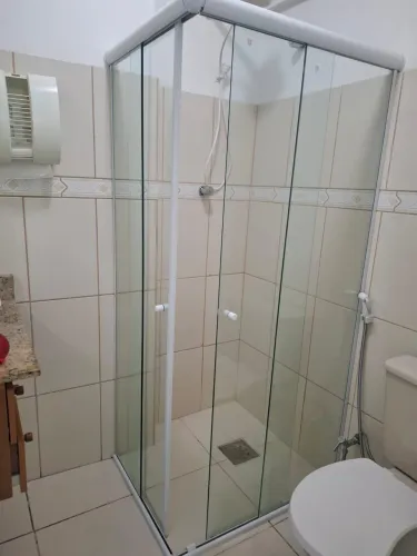 BOX DE VIDRO PARA BANHEIRO - NOVO, SEM USO