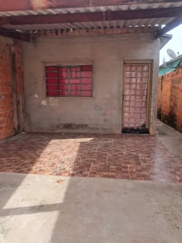 Vendo Uma Casa