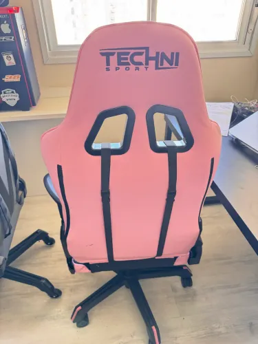 Cadeira Gamer Techni Sport Reclinável Giratória - Preta e Rosa TS43