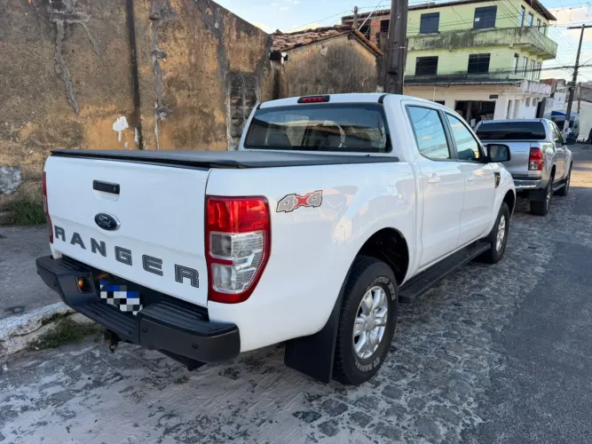 Ford Ranger XLS 2.2 4X4 CD Diesel Mec. 2015