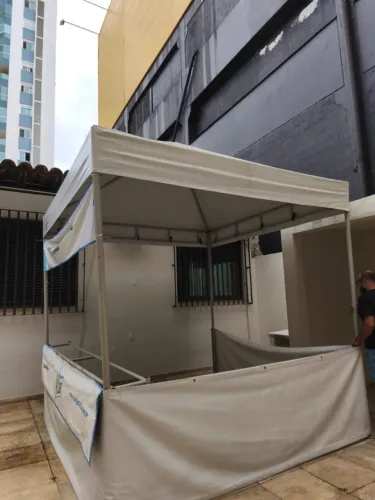 Estrutura de aço carbono estrutural com solda MIG
