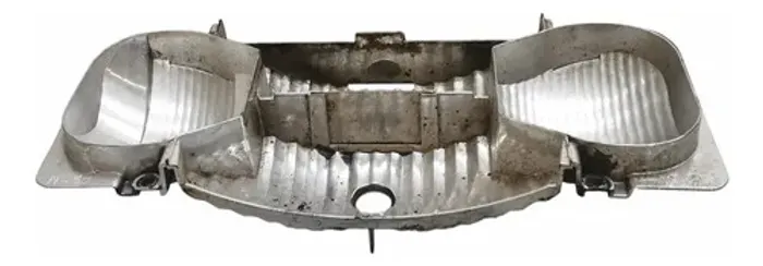 Refletor Lanterna Lado Esquerdo Iveco 35s14 2013 Preto