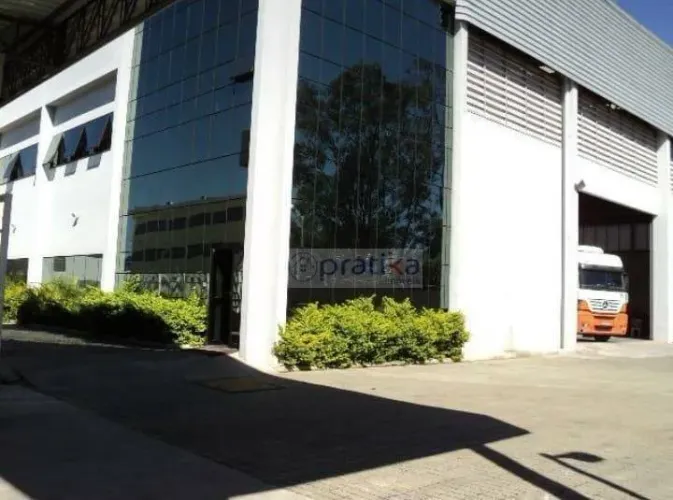 Galpão para alugar, 2600 m² por R$ 41.525,00/mês - Cumbica - Guarulhos/SP
