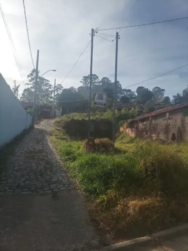 Imperdível!!! Excelente Lote de 465m², no Centro Delfim Moreira/MG