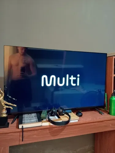 Televisão Multi Android FHD.(Novíssima e a mais em conta do que às da loja das mesmas PL.)