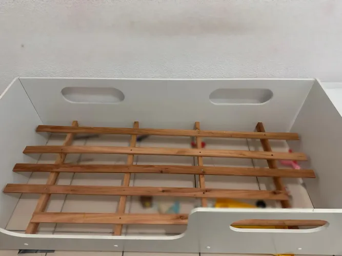 Cama infantil montessori