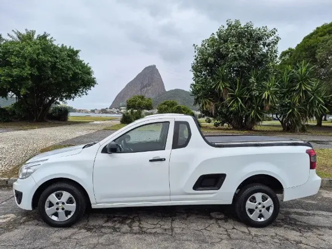Chevrolet Montana LS 1.4 Econoflex 8V 2P 2015