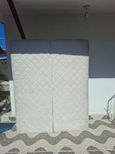 Base / Colchão KING