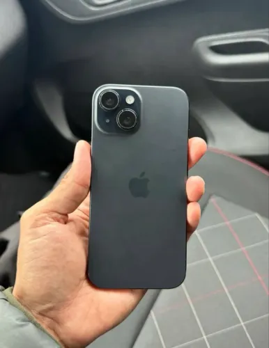 iPhone 15 