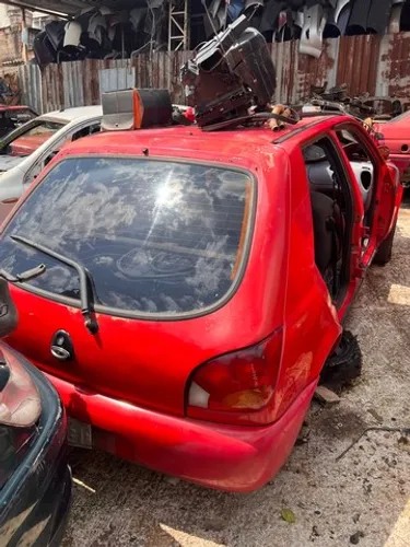 Fiesta 2001 sucata motor endura pra retirada de peças