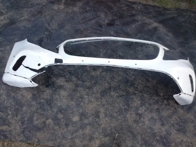 Parachoque Dianteiro Mercedes Gla 250 2013 a 2022 c/ detalhe