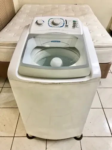Máquina de lavar roupas 10 kilos , máquina de lavar Eletrolux , lavadora de roupas