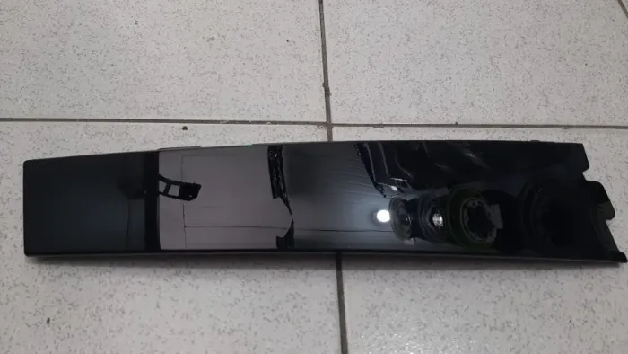 Moldura Black Piano Cruze Sedan Ltz 2018 39085711 Tras. Esq