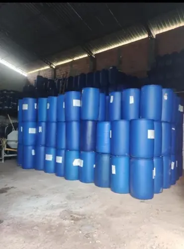 Tambores/ bombonas plasticas 200 litros