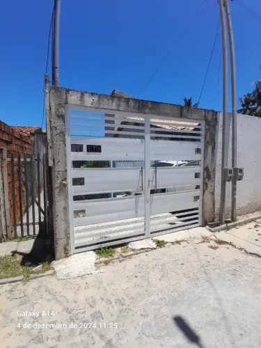 VENDE-SE CASA NA ATALAIA NOVA - BARRA DOS COQUEIROS