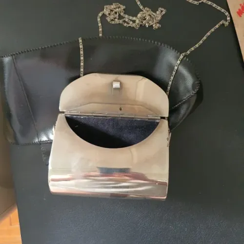 Bolsa inox pequena linda e muito antiga