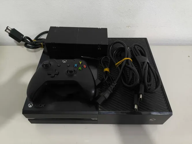 XBOX ONE 500GB + CONTROLE + JOGO ! PROMOÇÃO!