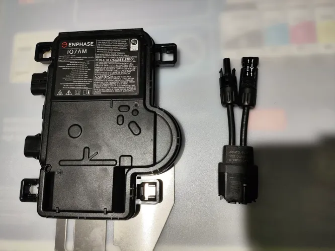 Microinversor 335W Enphase IQ7AM