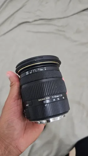 Lente Sigma 17-50mm F2.8 para Canon