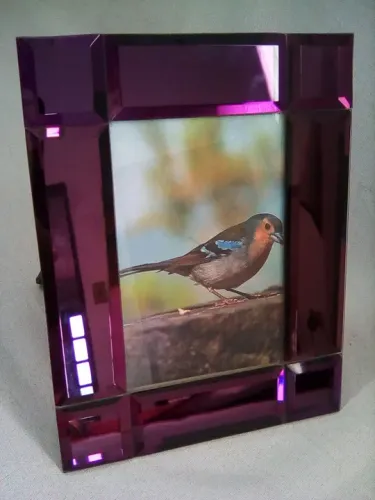 Porta retrato com vidro rosa lapidado
