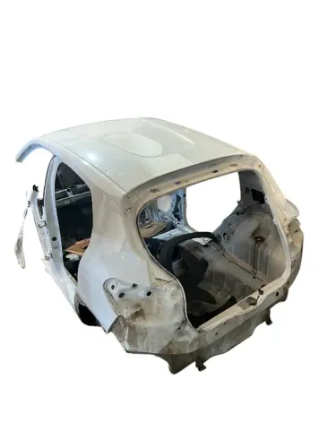Kwid 2018/2025 traseira 