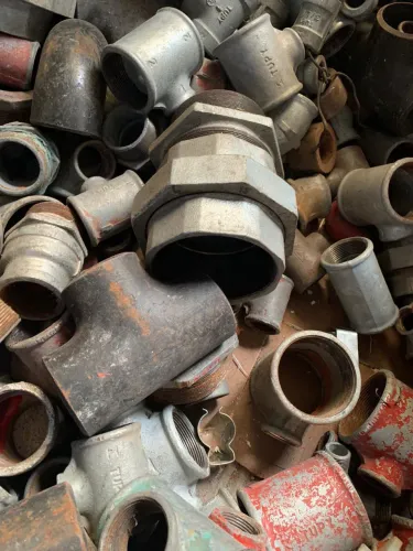 Conexões em ferro galvanizado em bitolas variadas