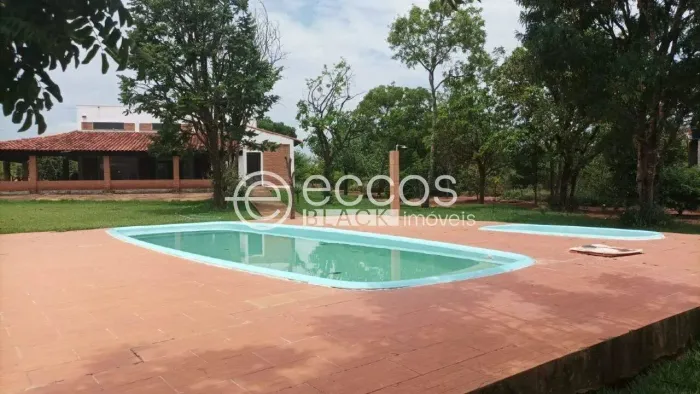 Fazenda à venda, 5 quartos, 4 suítes, 15 vagas, Zona Rural - Monte Alegre de Minas/MG