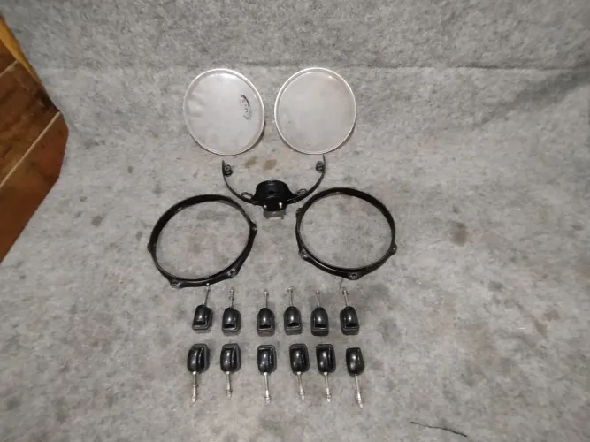 * Kit Tom 8 - Aros, parafusos, canoas, peles e sistema suspenso.