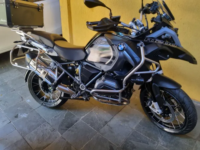 Bmw 1200 gs adventure triple black 
