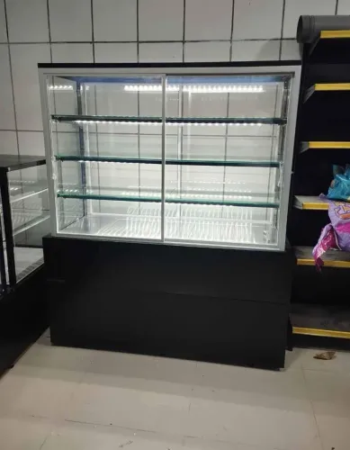Vitrine Refrigerada expositor self service Refrimate - Marcos