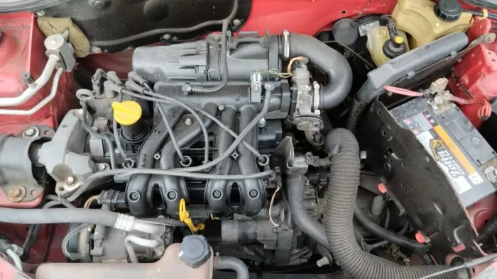 MOTOR RENAULT CLIO 1.0 8V ANO 2005