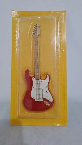 ** MT Guitar Collection Miniatura de Guitarra Fender (ex: Mark Knopfler)