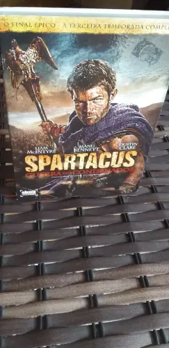 Spartacus: Guerra dos Condenados - Terceira Temporada Completa-'Com 4 Mídias'